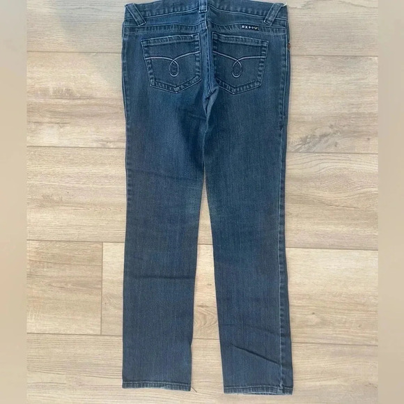Roxy Women’s Denim Skinny Fit Straight Leg Jeans Medium to Dark Wash Size 3 EUC - Picture 4 of 9